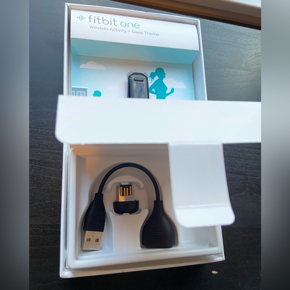 Fitbit One Wireless Activity + Sleep Tracker - Picture 2 of 3